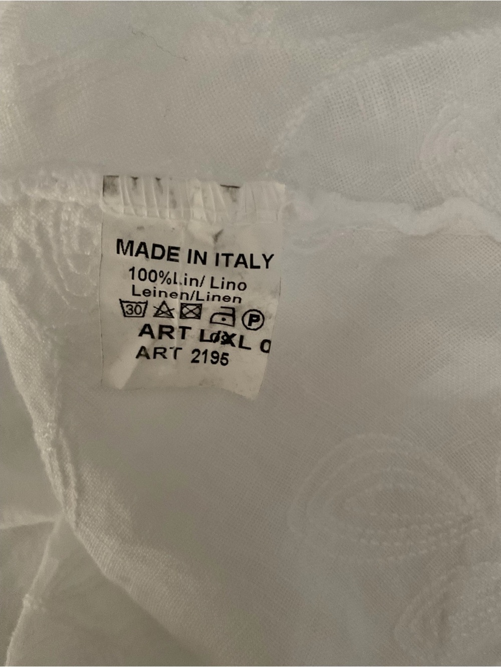 Bella Amore White Linen Scoop Neck Tank - Picture 12 of 12